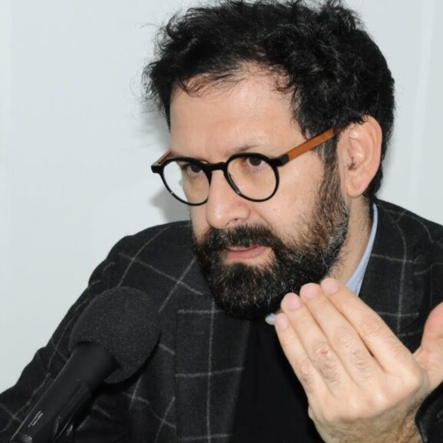 Biographie de Mehdi Hatim Benaïssa, Commissaire