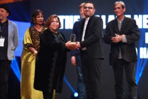 10a88ea7-bbb7-422f-9ebf-ca84a282f6a3